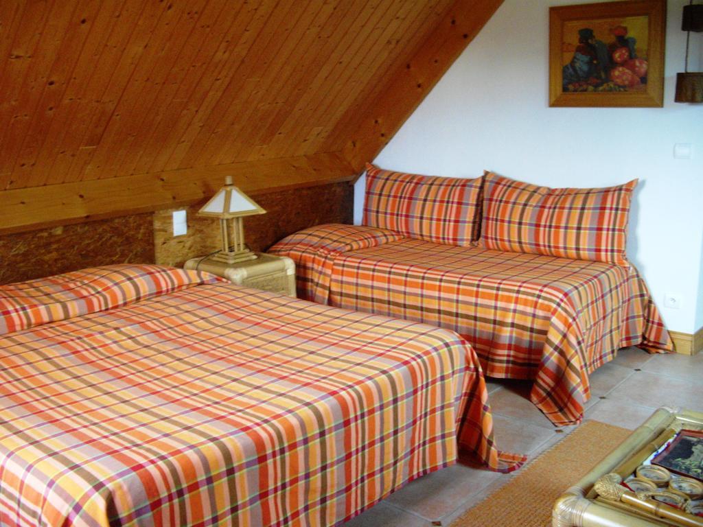 Chez Katy Et Dede Hotel Bangor Phòng bức ảnh